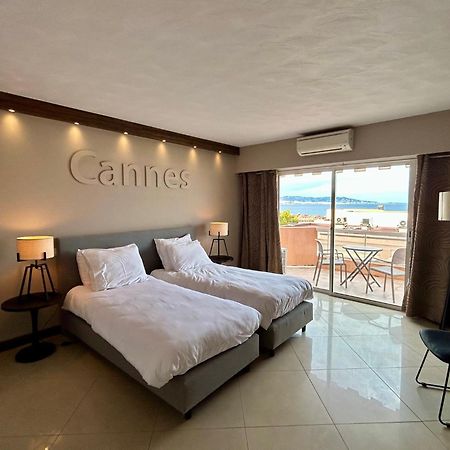Riviera Beach Hotel 망들리유 라 나플 외부 사진